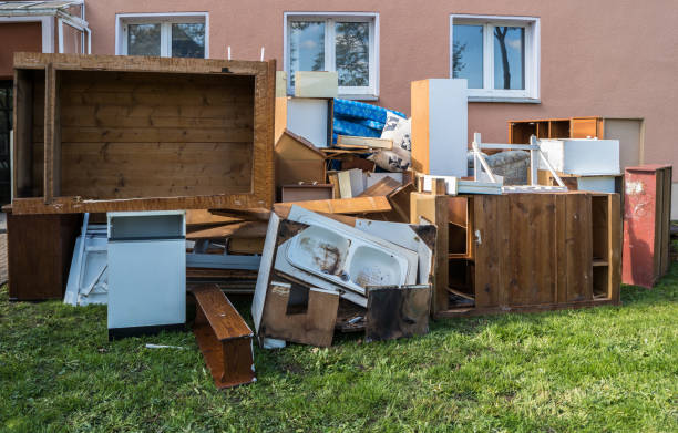 Best Basement Cleanout Services  in Greilickville, MI