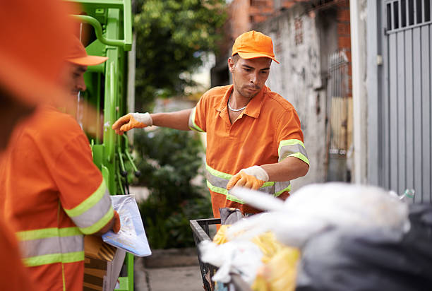 Best Yard Waste Removal  in Greilickville, MI